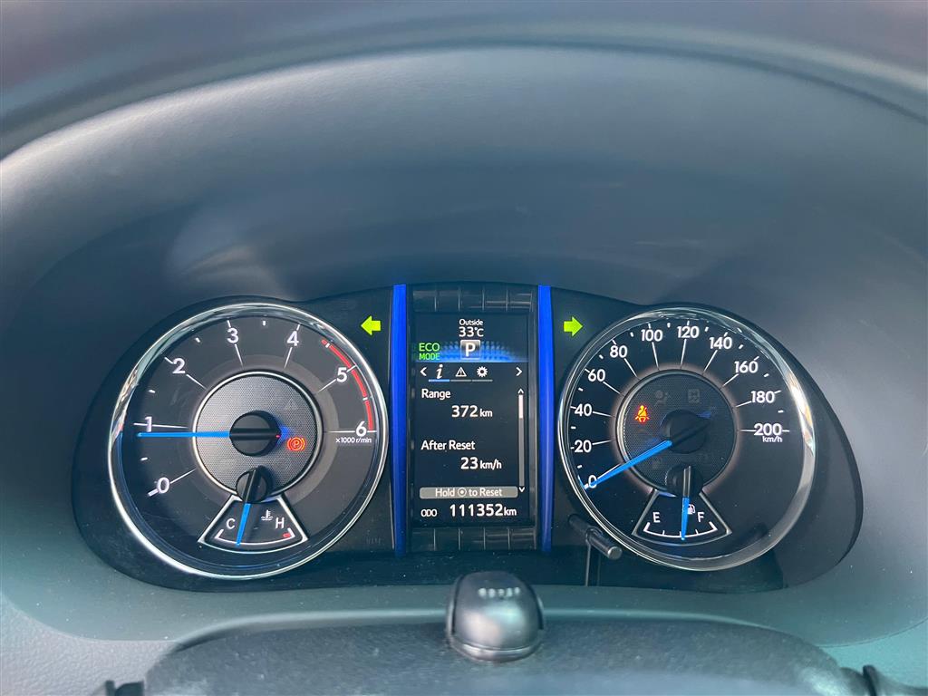 FORTUNER 2.4G AT 4X2