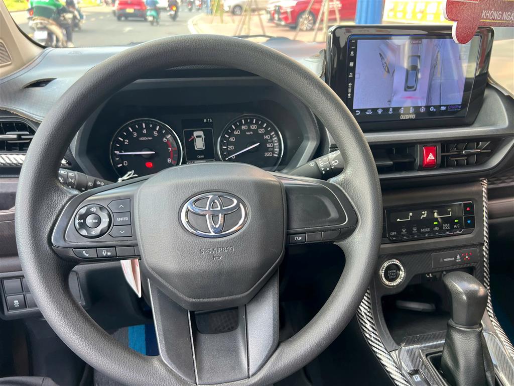 TOYOTA AVANZA 1.5AT