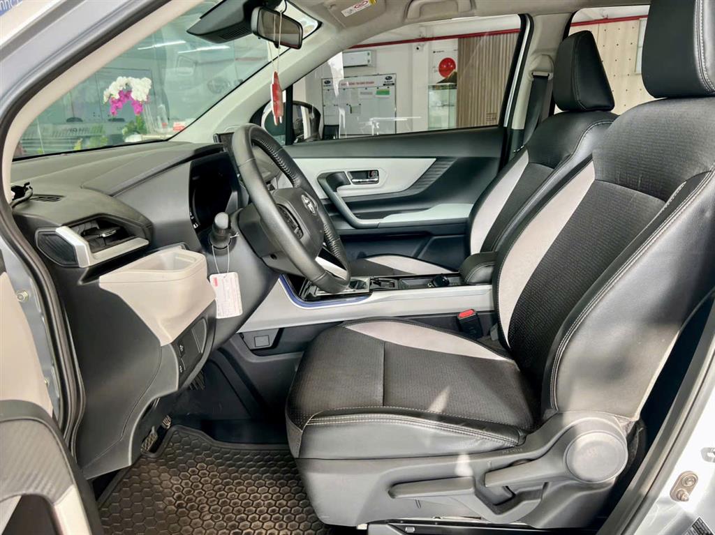 TOYOTA VELOZ TOP
