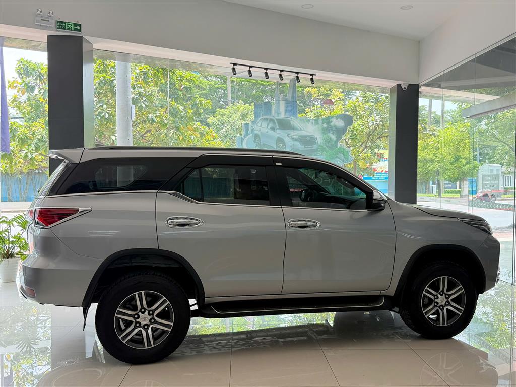 FORTUNER 2.4AT