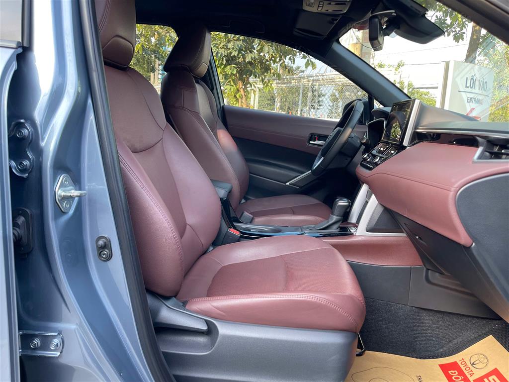 COROLLA CROSS 1.8V